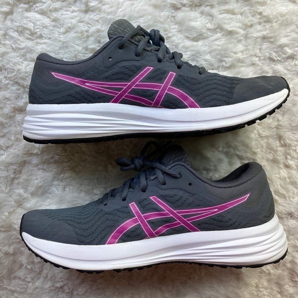 ASICS Patriot 12 Women’s Running Shoes - Size 9.5, Grey, Purple